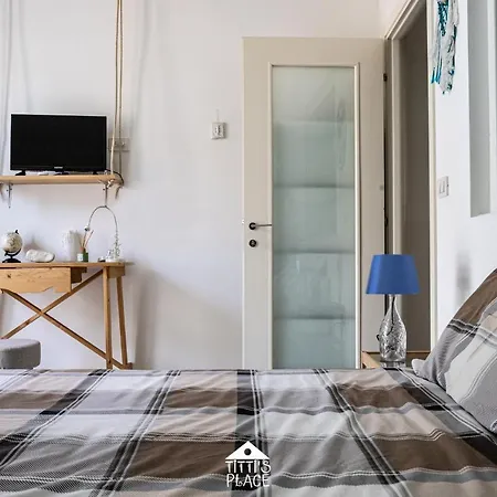 Titti's Place